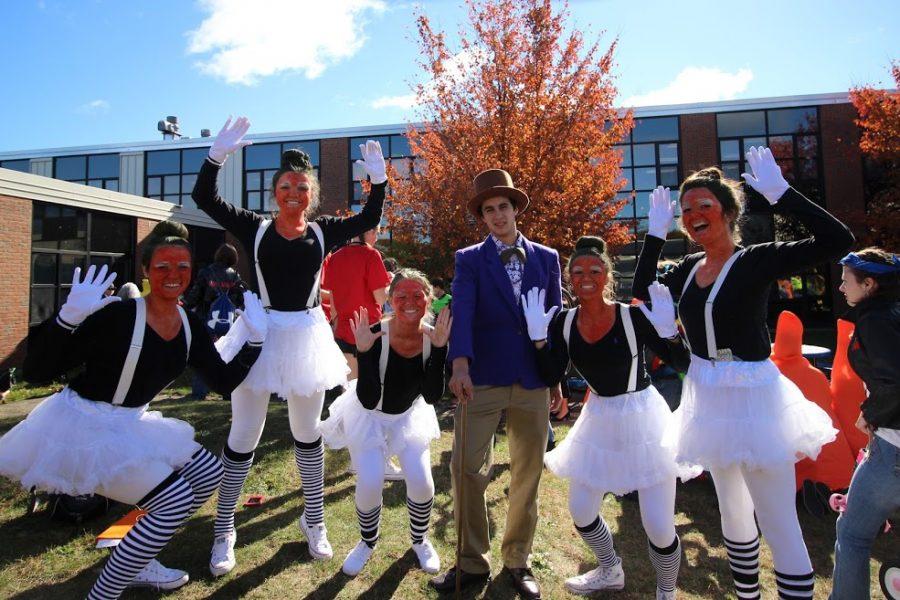 Willy Wonka and a crew of Oopma Loompahs made an appearance Monday as part of Senior Halloween.